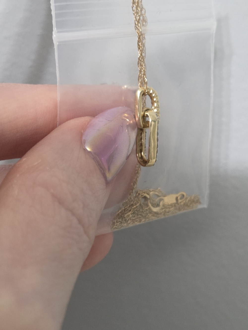 Zales 10K Gold Necklace w/Pavé Diamond Paperclip Doorknocker Pendant - Picture 9 of 16